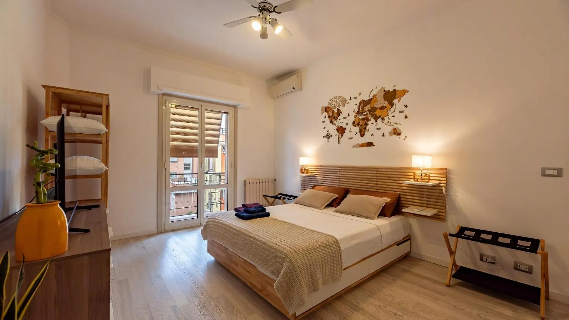 Wood Apartment - Rome Battistini
